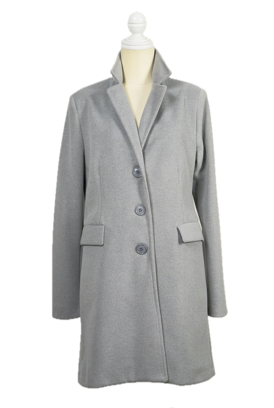 Cappotto grigio slim.